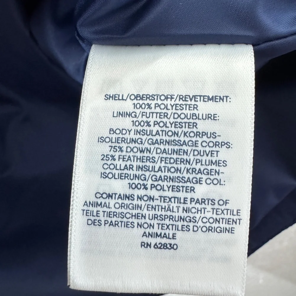 Lands’ End Women’s Navy Puffer Vest Quilted Zip Front Size M Cozy Winter Outdoor - Picture 7 of 8